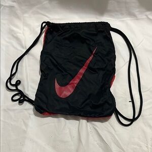 Nike Kids Black and Red Drawstring Bag